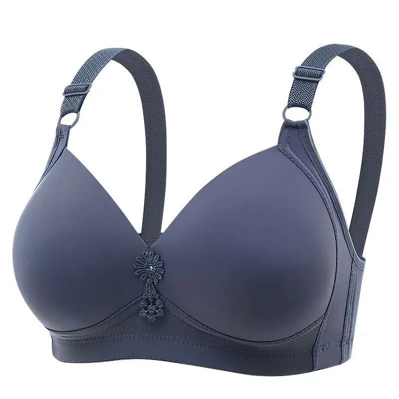Plus-size thin breathable bra with no underwire comfortably pulls together and prevents sagging