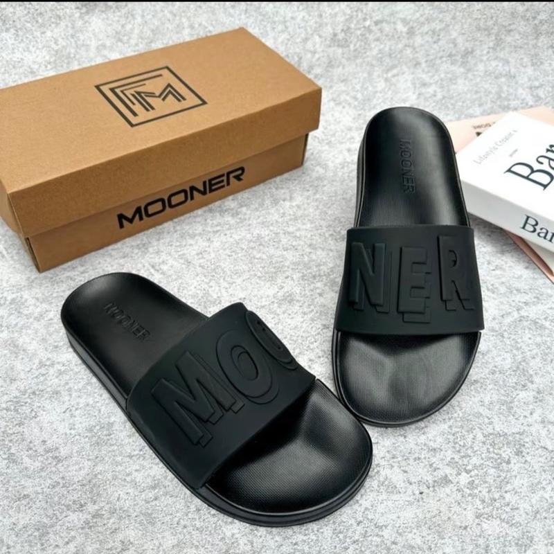  Dép nam nữ quai ngang chữ nổi MOONER với 3 mầu sắc dép đế đúc quai cao su nước bền bỉ êm chân Slipper dep cap 