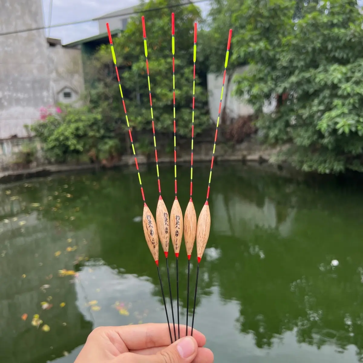 Phao Câu Tay , Phao Câu Đài Nano Cơ Bản Đi Câu Bắt Cá Fishing Câu Cá ( màu ngẫu nhiên)
