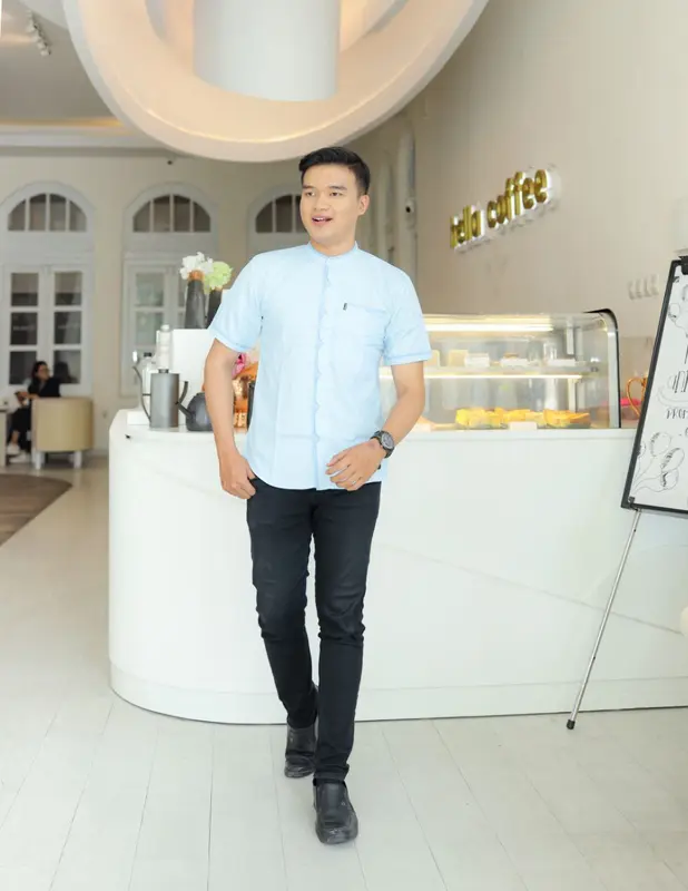 Baju Koko Pria Lengan Pendek Lipat Elrumi Motif Sakha Polos 3
