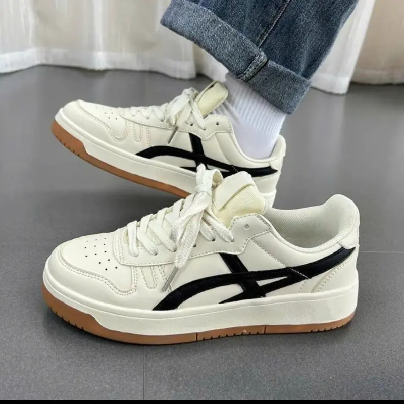 Giầy Sneak Asic Đế Nâu họa tiết sọc Đen nam nữ hottren 2025 Shoes da mềm 1