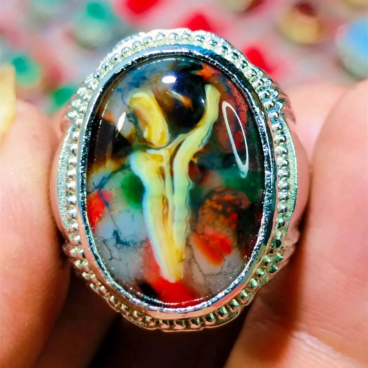 batu cincin pancawarna