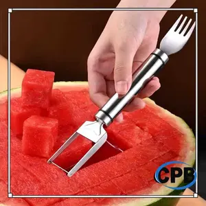 Pisau Pemotong Semangka Stainless 2in1 – Parutan Buah + Garpu Praktis untuk Watermelon Cutter
