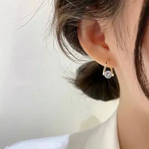 AT07 -- ANTING PEJANTAN SILVER dan GOLD Fashion Korean Model Simpel dan Elegant Anti Karat Anti Luntur