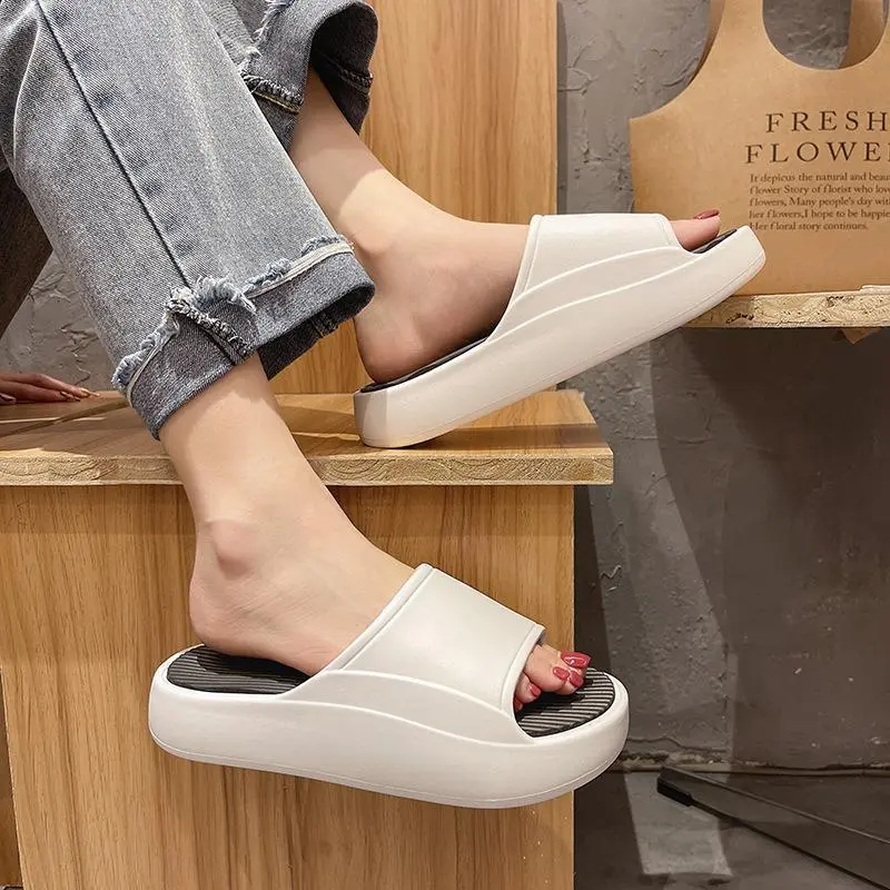 Dép bánh mì đế cao  Nam Nữ 0