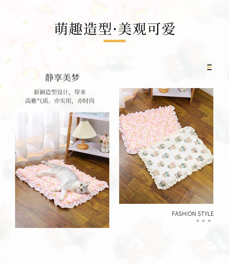Product Introduction of Thickened Autumn and Winter Warm Floor Mat, Cat for Common Dogs Blanket Mat 17