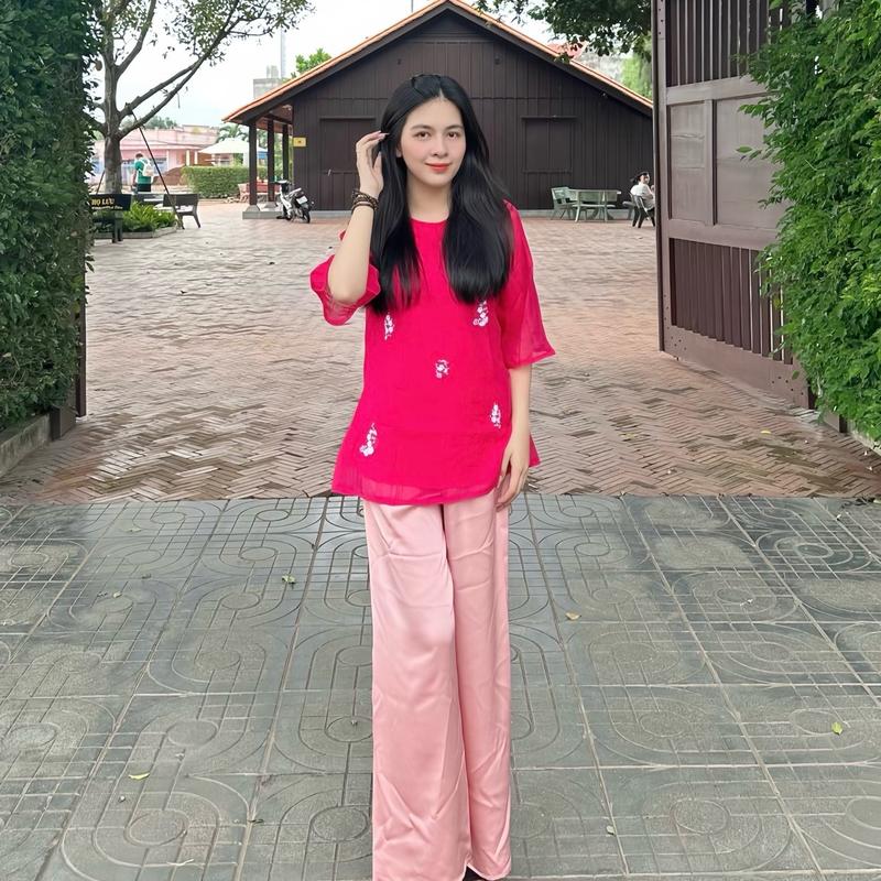 Set Pháp Phục Hoa Thêu Phối Quần Suông 1
