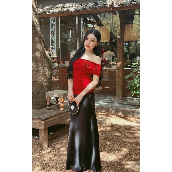 Chân váy dài lụa COCOBEBE MỘC SKIRT