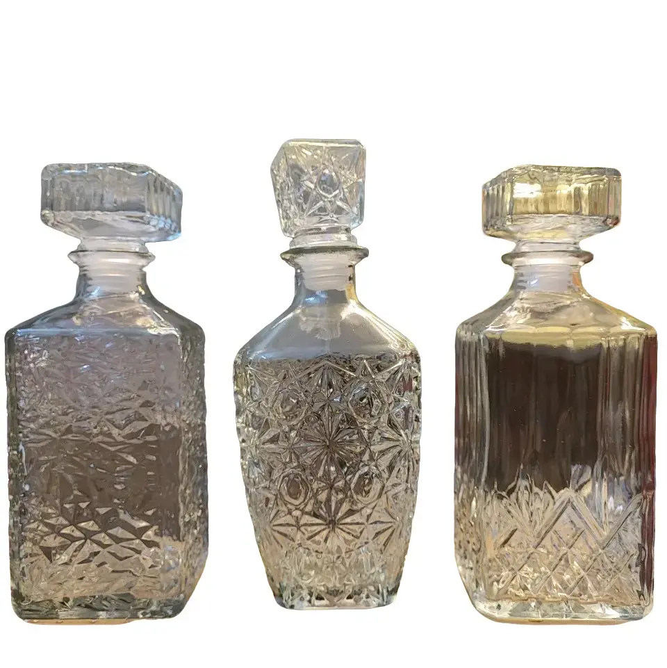 Combo 3 Vỏ chai thủy tinh 850ml-1000ml ( mẫu ngẫu nhiên) Đựng Gia Vị Đựng Đồ Ăn