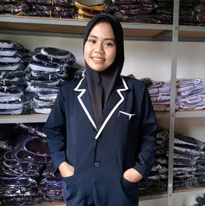 jas almamater untuk putra putri  untuk sekolah TK,SD  TPQ  atau pesantren jas wisuda