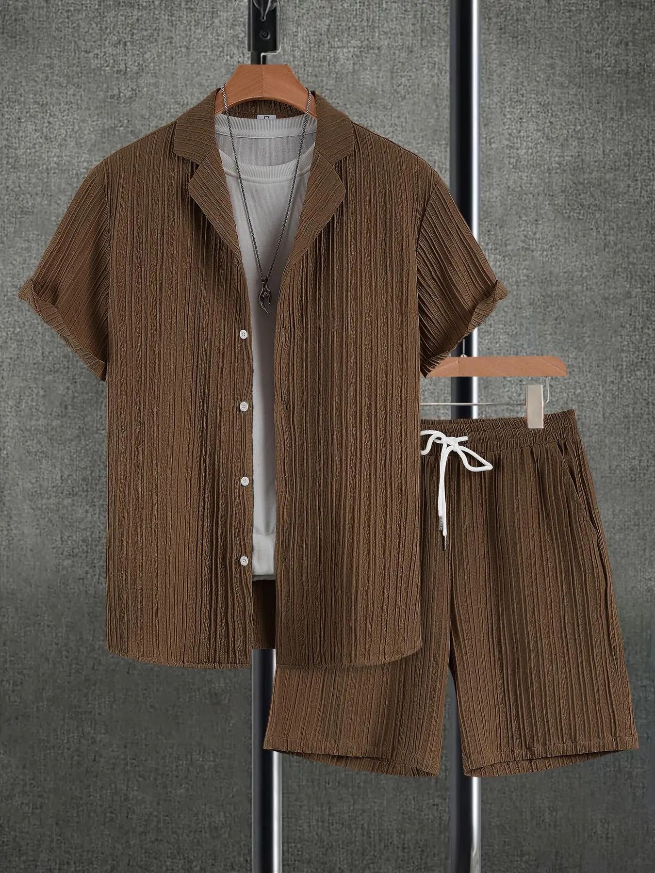 Two-piece Set Men's Solid Button Front Shirt & Shorts Set without Inner Top, Regular Fit Casual Short Sleeve Top & Drawstring Waist Shorts, Two-piece Set for Men