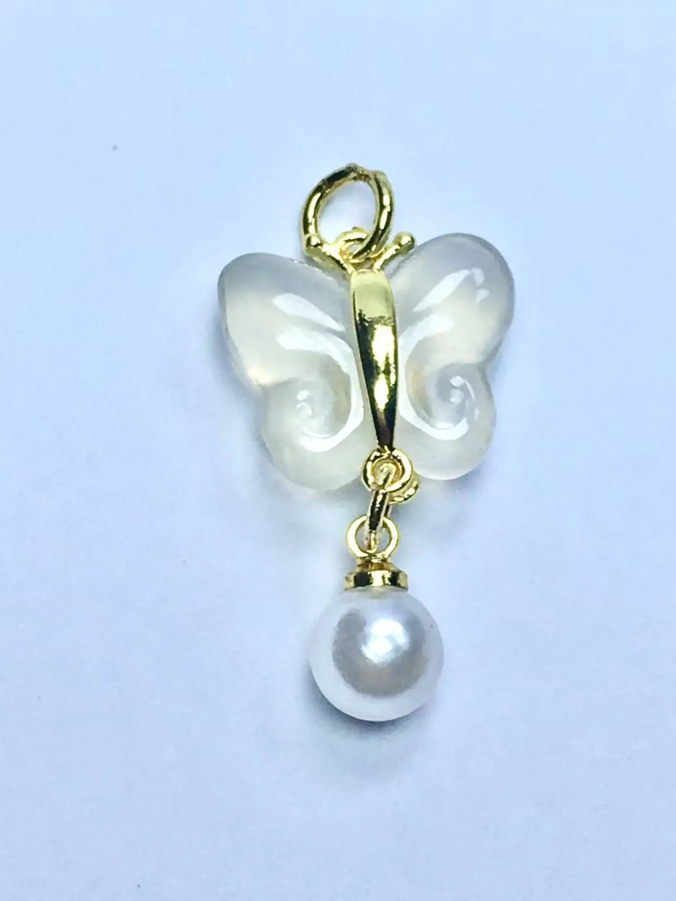 Natural White Jade Butterfly Charm, DIY Pendant, Phone Chain, Car Chain, Bag Charm, Fashion Accessories for Women & Girls