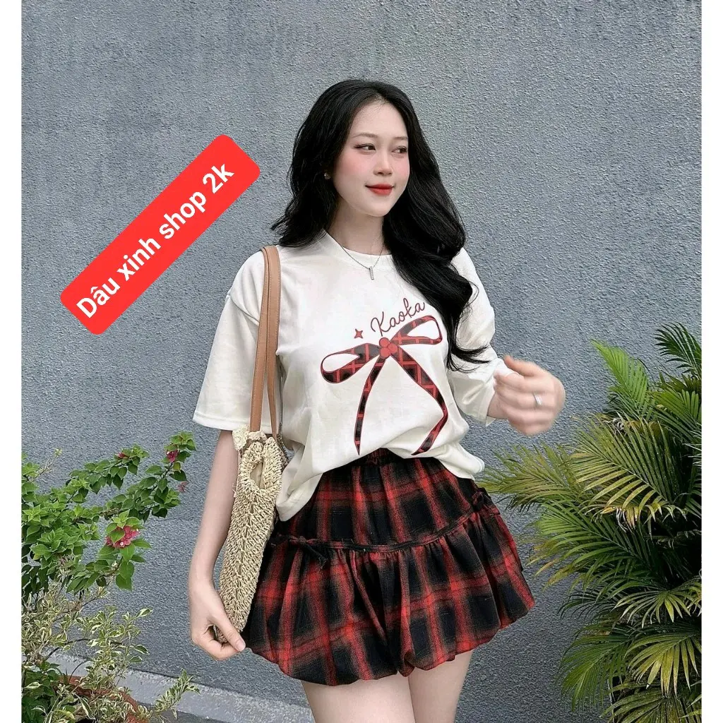 Áo thun from rộng hình nơ Mix chân váy bí kèm quần lót xinh xắn  Top Nữ
