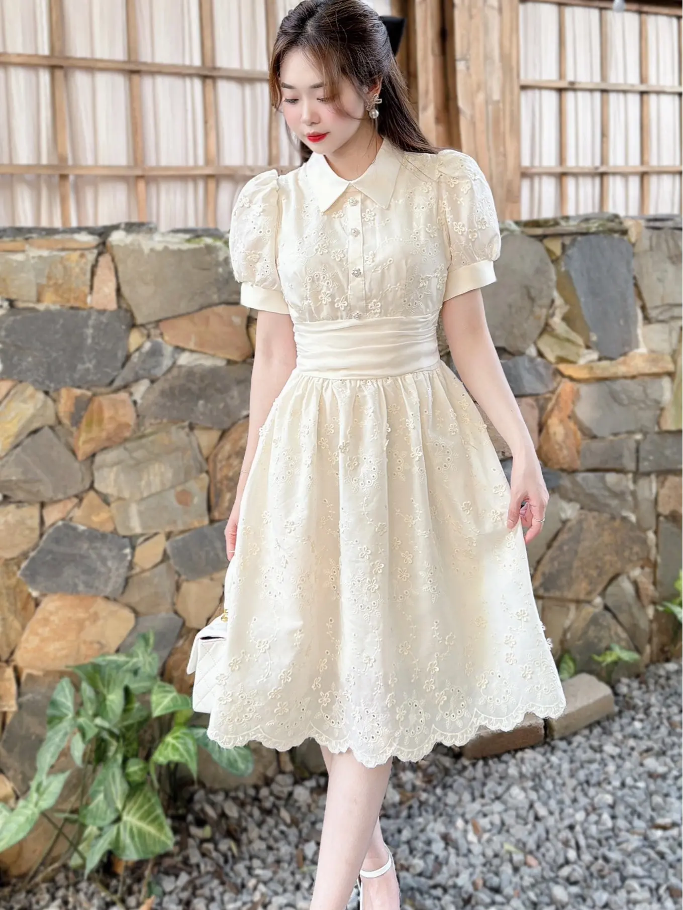 V521 Váy thiết kế trẻ trung, thanh lịch, váy boil thêu hoa nổi bật, đầm Dress Nữ đi tiệc sang chảnh