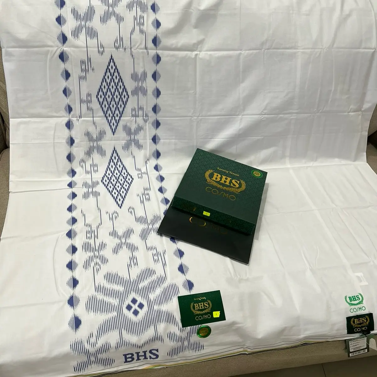 SARUNG BHS COSMO GOLD Polos Warna