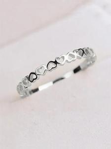 Anillo tipo brazalete elegante para mujer con diseño de corazón y calado (1 pieza), Anillo apilable de moda para fiestas, Decoración de ropa diaria, Anillo de compromiso moderno para regalo de cumpleaños
