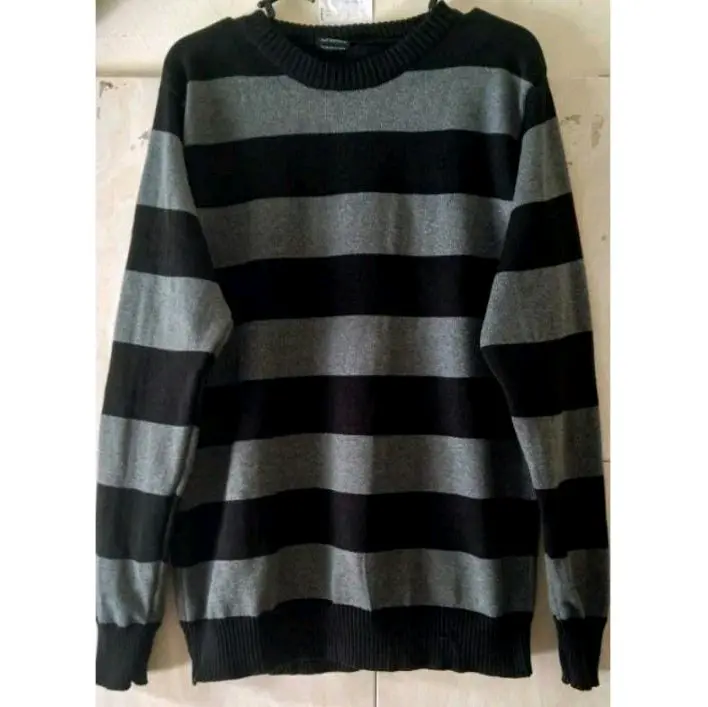 Sweater Rajut Pria katun berkualitas hitam  Setrip abutua Crew Neck / 8 ukuran 0