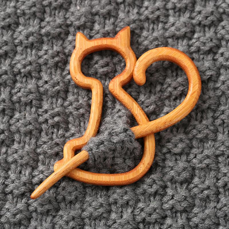 Product Introduction of Fashion Hot Sale Wooden Brooch Shawl Cardigan Sweater Collar Shrink Fixed Pin Niche Cute Animal Cartoon Brooch 2