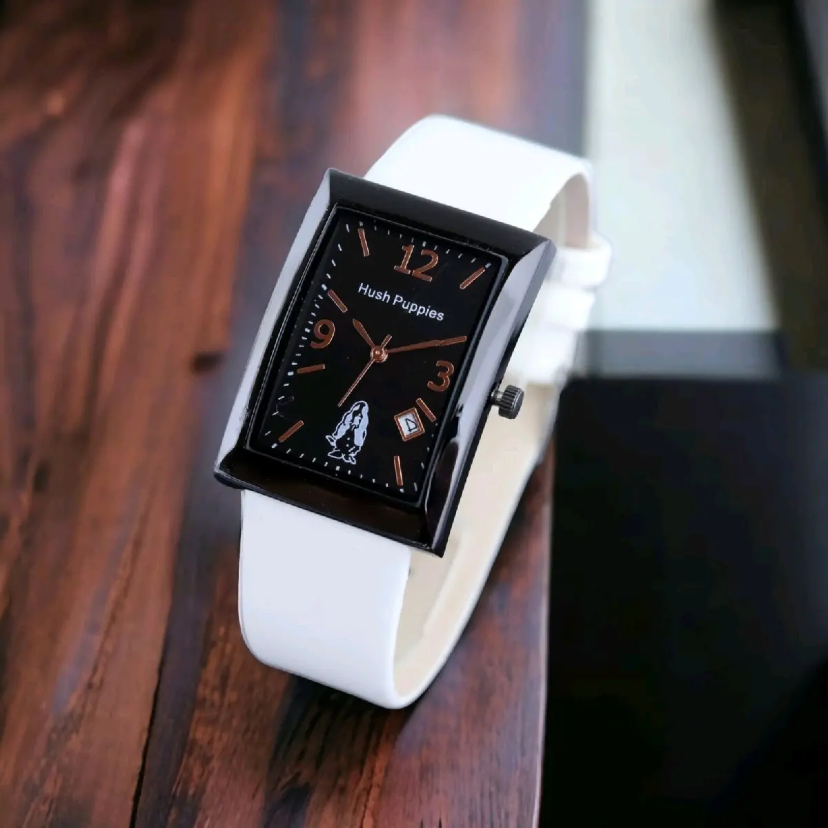 jam tangan fashion wanita hush puppies move angka segi panjang GW-0394PN strap kulit fitur tanggal aktif dimensi case 3cm x 4cm include box manual
