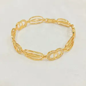 Gelang Tangan Wanita Dengan Permata Anti Karat GLE59