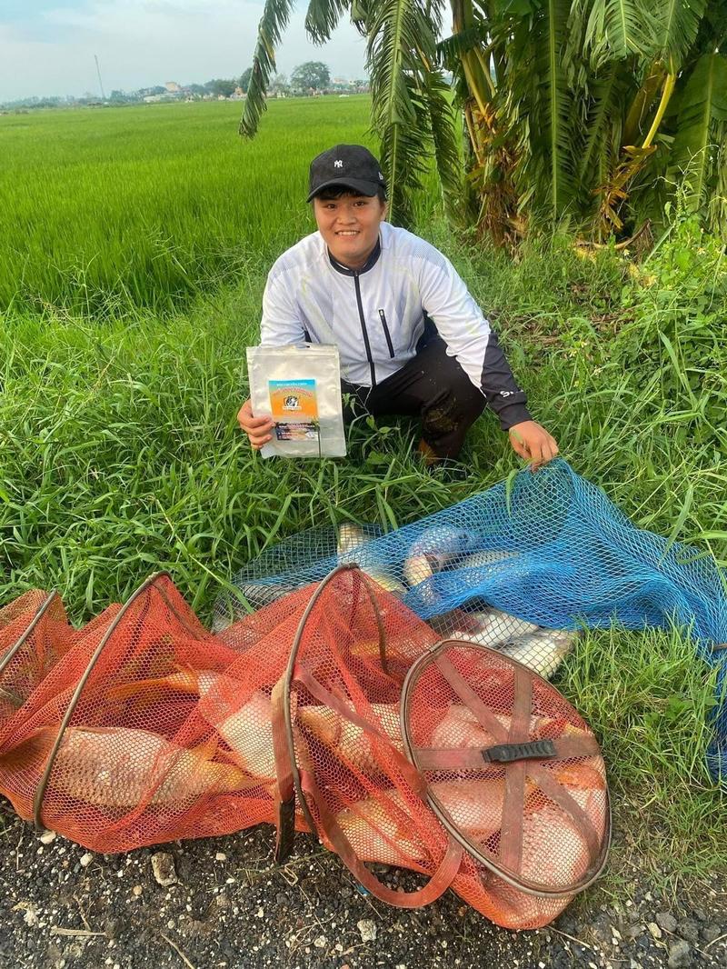 Product Introduction of Cám Chuyên Chép Thế Anh Fishing ( 600g ) bao móm hạng nặng cho anh em câu đài dịch vụ và tự nhiên. Phù hợp với cả chép cũ chép mới . Chép giòn chép thường #cauca #fishing#fish#bigfish#ThếAnhFishing Đi Câu Câu Cá Bắt Cá 13