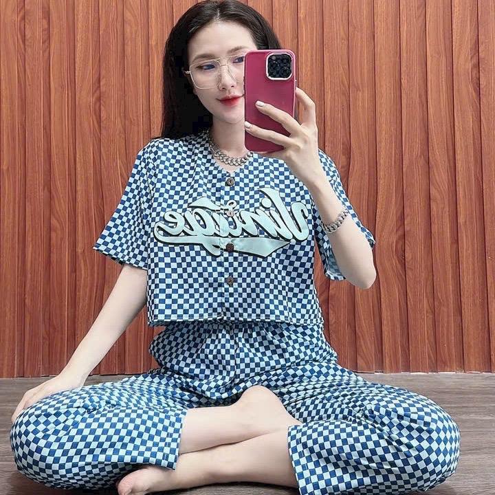 Bộ Mã Vinta áo crotop vải đũi tay ngắn quần baggy