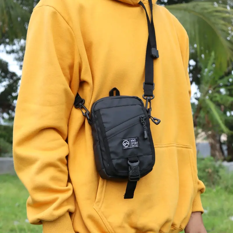 Tas Selempang Pria Mmosport JackSparka Waterproof Slingbag Waistbag Hitam 4