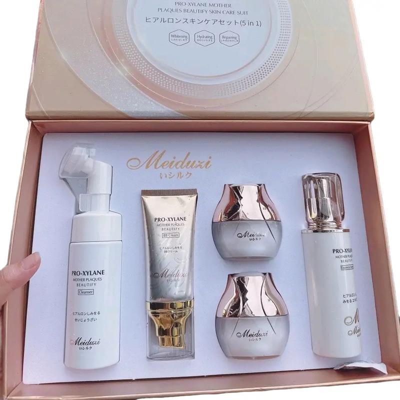  Tặng 1 hộp Kem Body Trộn Siêu Trắng Da khi mua Bộ Meiduzi Vip 5 trong 1 chuẩn hàng Nhật Bản không có vỏ sách giấy. 