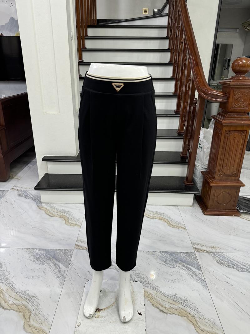 Product Introduction of Quần Baggy Nữ Chất Liệu UMI Hàn Cao Cấp, Có Giãn 4 Chiều. Lên dáng siêu xinh. Quần Dài Có Thể Giặt Máy Sang Trọng . Mã 05 Nhung Pants Women 6