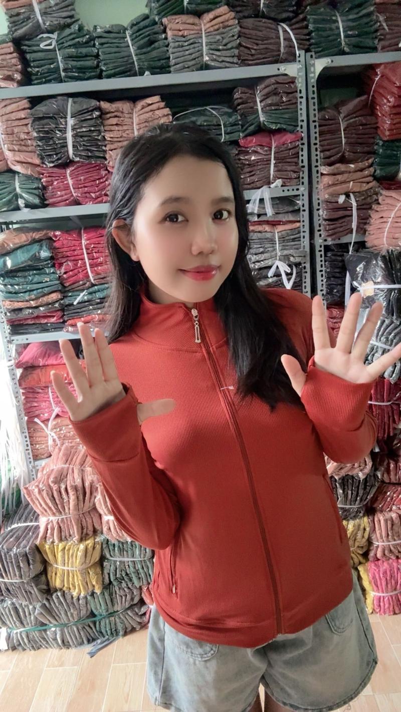 Product Introduction of (CỔ TRỤ )Áo khoác thun tăm CỔ TRỤ ôm gọn 4 túi 3