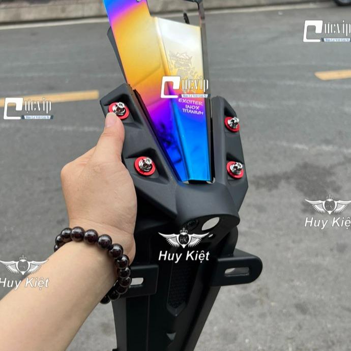 Bộ Dè Sau Exciter 150 Kèm Đuôi Đèn Xi Titan Và 4 Ốc Salaya Kèm Lông Đền Đỏ MS6004