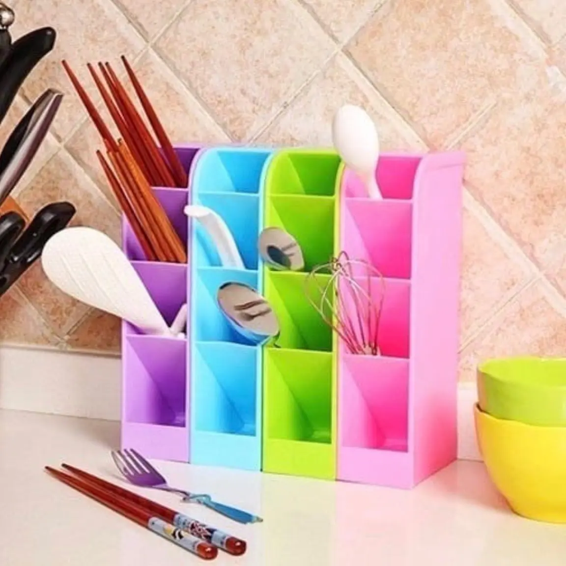 Rak mini 4 sekat untuk alat tulis / organizer alat tulis gunting pen kaos kaki