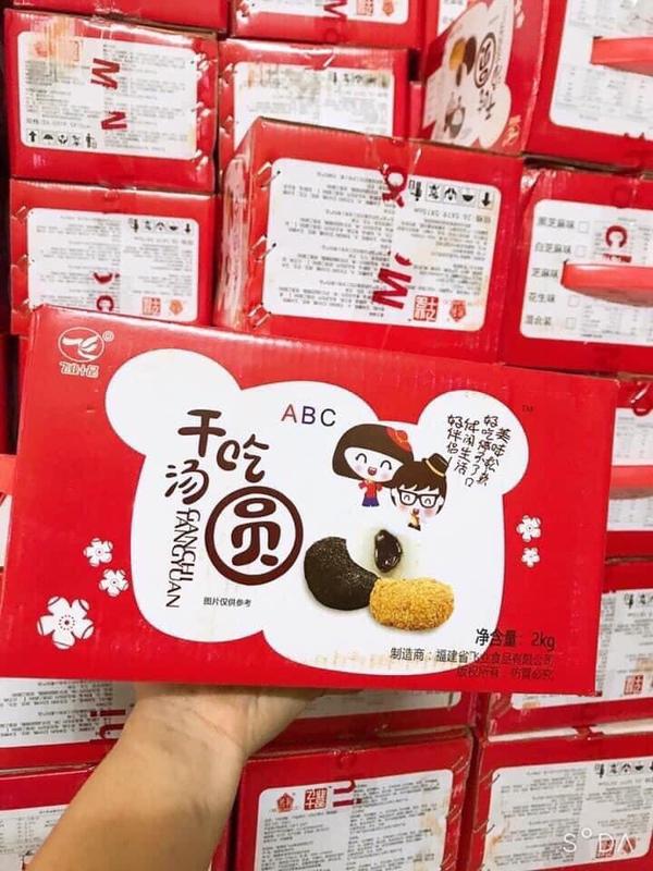bánh mochi hàng cô gái thùng 2kg ( trong thùng bánh trắng sẽ nhiều hơn )