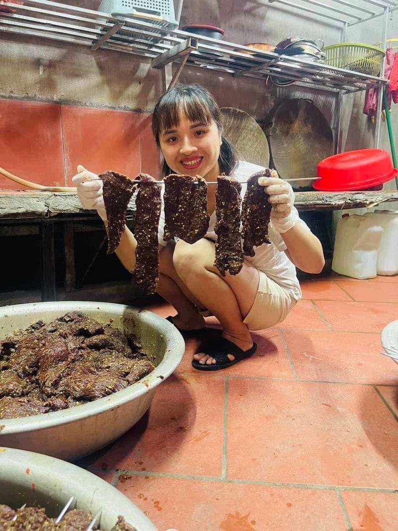 Product Introduction of Trâu gác bếp 200g (ăn thử )tặng 1 chẳm chéo khô +ướt 2