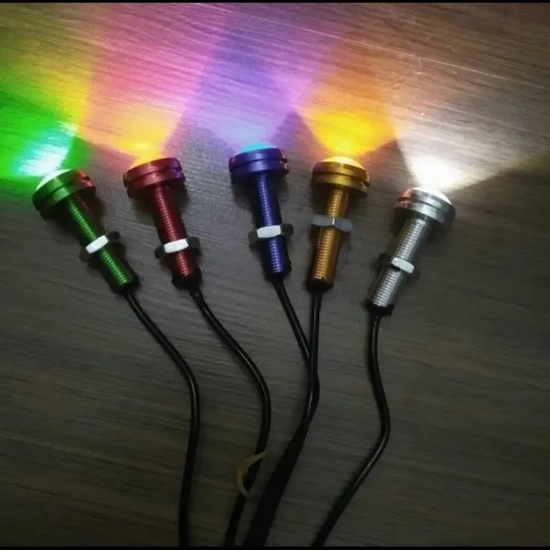 Led cúc áo đèn tín hiệu. Đèn led 2 chế độ ánh sáng đứng và nháy. Giá 1 cặp 1