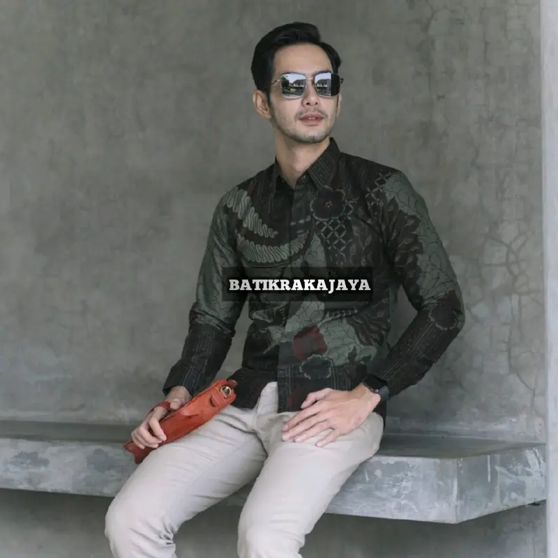 MANDAKA HIJAU SAGE KEMEJA BATIK PRIA LENGAN PANJANG SLIMFIT LAPIS FURING 2