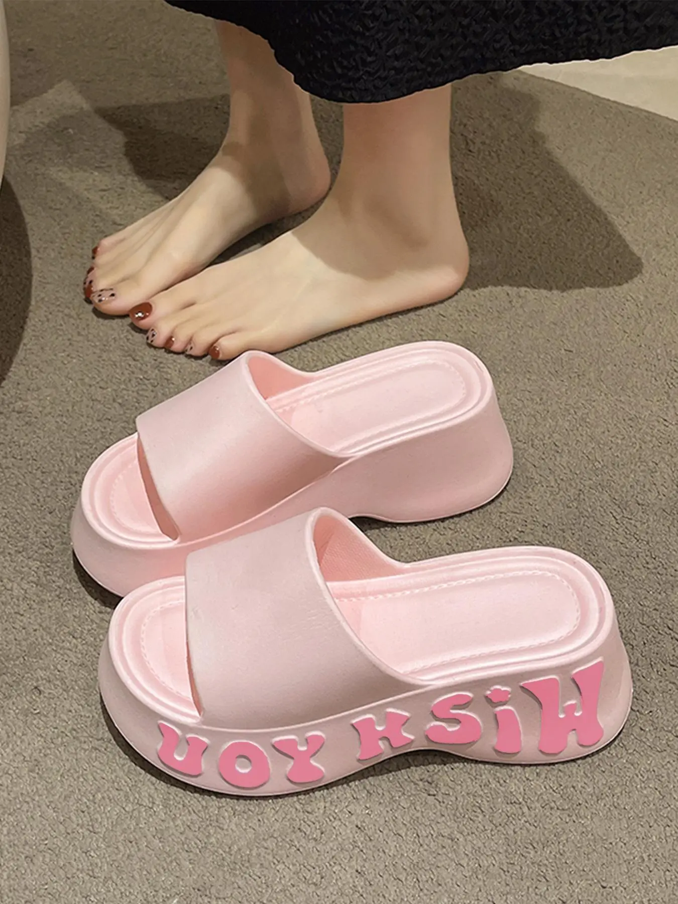 Women's Fashionable Letters Pattern Platform Slides, Casual Comfortable Home Slippers, Soft Non-slip Slippers for Indoor & Outdoor Wear, Walking Shoes