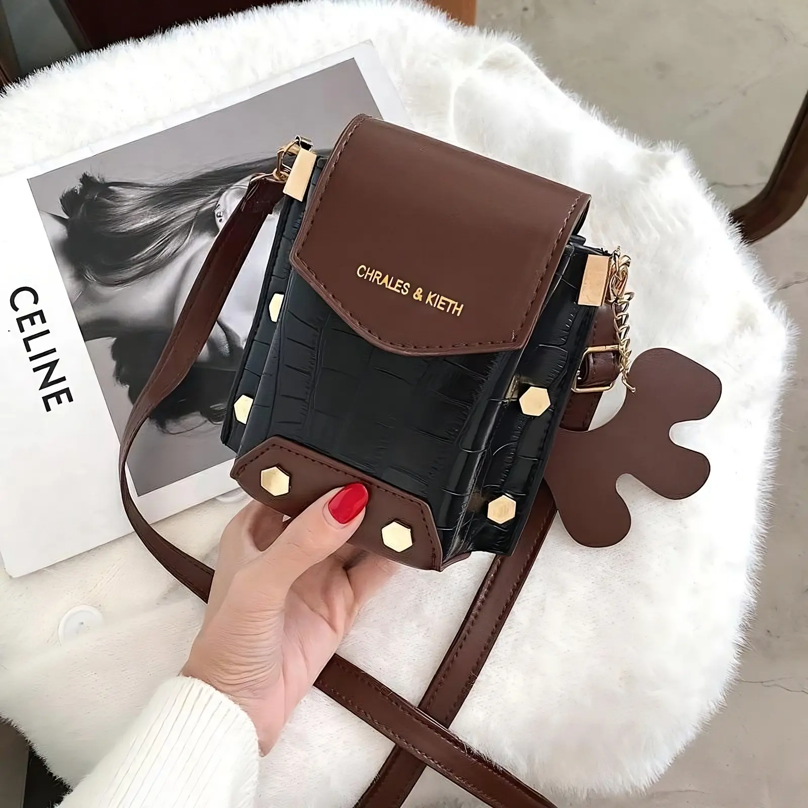 12.12 Tas Charles & Keith / FREE PACKING BOX / Tas selempang Wanita / Tas Wanita terbaru