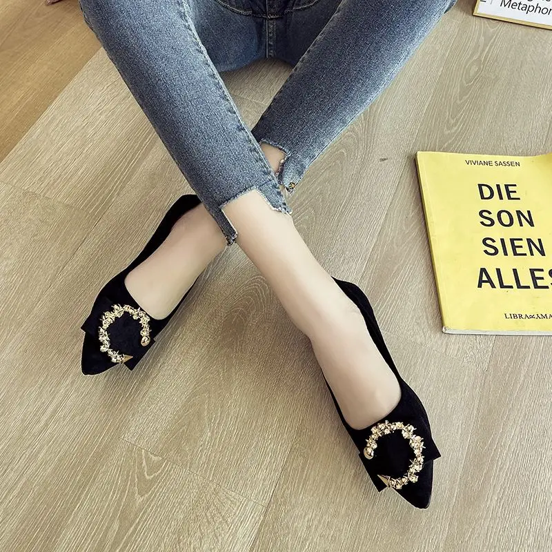 Giày Đế Bằng, Mũi Nhọn, Phong Cách Hàn Quốc Mới Nhất, Thích Hợp Cho Mùa Lò Xo Và Mùa Thu, Gót Bằng, Chất Liệu Da Lộn, Cắt Thấp, Gommino, Thời Trang Nữ, Giày Dễ Phối Đồ Shoes 5
