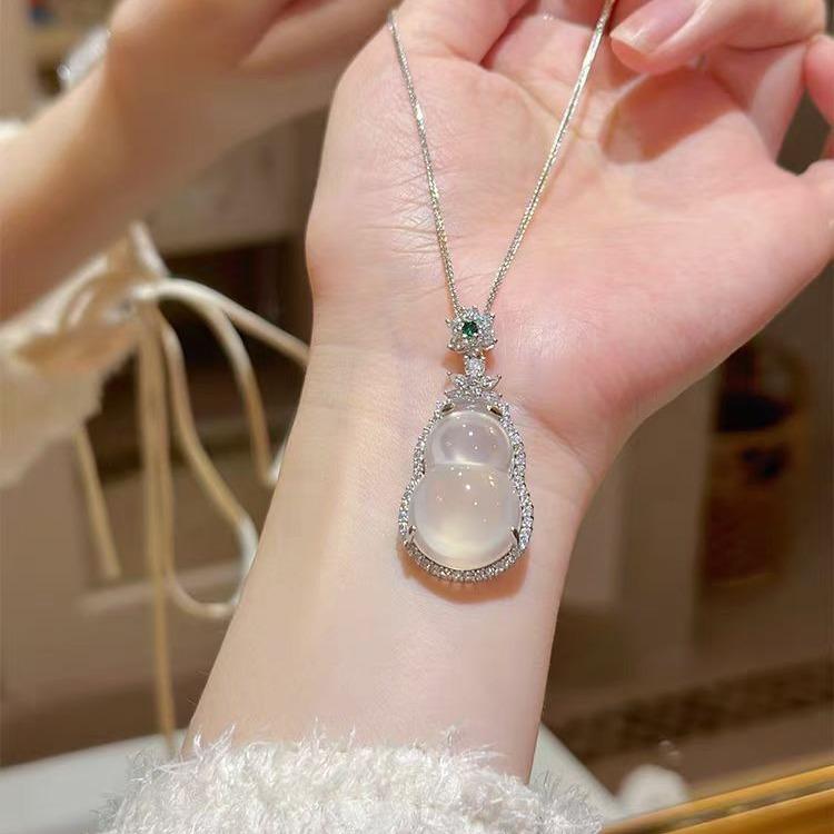 Vòng Cổ Mã Não Ngọc Bích Trắng, Mặt Dây Chuyền Tài Lộc Dưa Hạt Beryl Băng, Dây Chuyền Cổ Áo Sang Trọng, Vòng Cổ Trung Quốc Thời Trang, Dành Cho Phụ Nữ 2