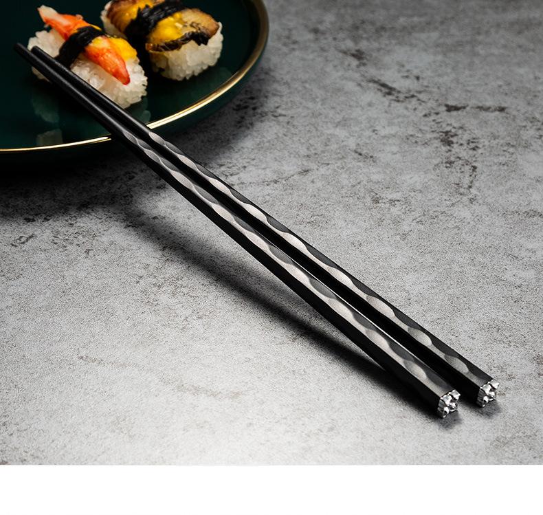 Product Introduction of 5 Pairs Japanese Chinese chopsticks Sushi Sticks Reusable Metal Korean Chopsticks Set Healthy Alloy Tableware Palillos Chinos 15