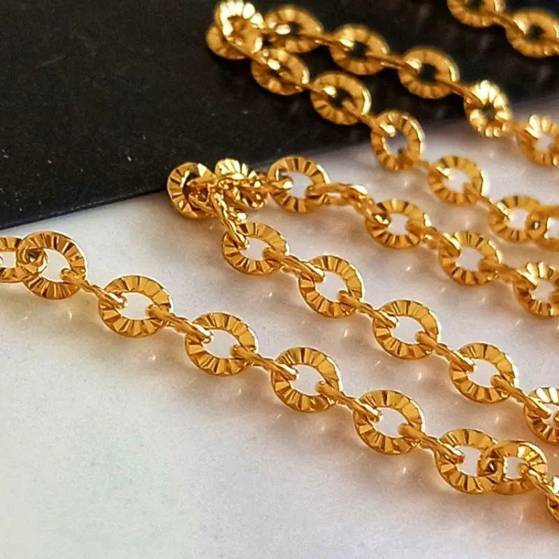Kalung Titanium Nuri Motif Emas Pria Wanita 0