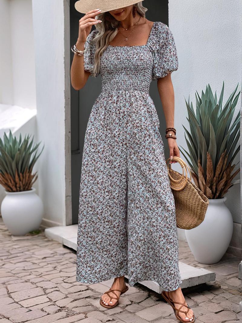 Product Introduction of 【2025】Women's Ditsy Floral Print Short Sleeve Jumpsuit, Boho Fashion Casual Jumpsuit for Daily Holiday Vacation Wear, Ladies Clothes for Summer 7
