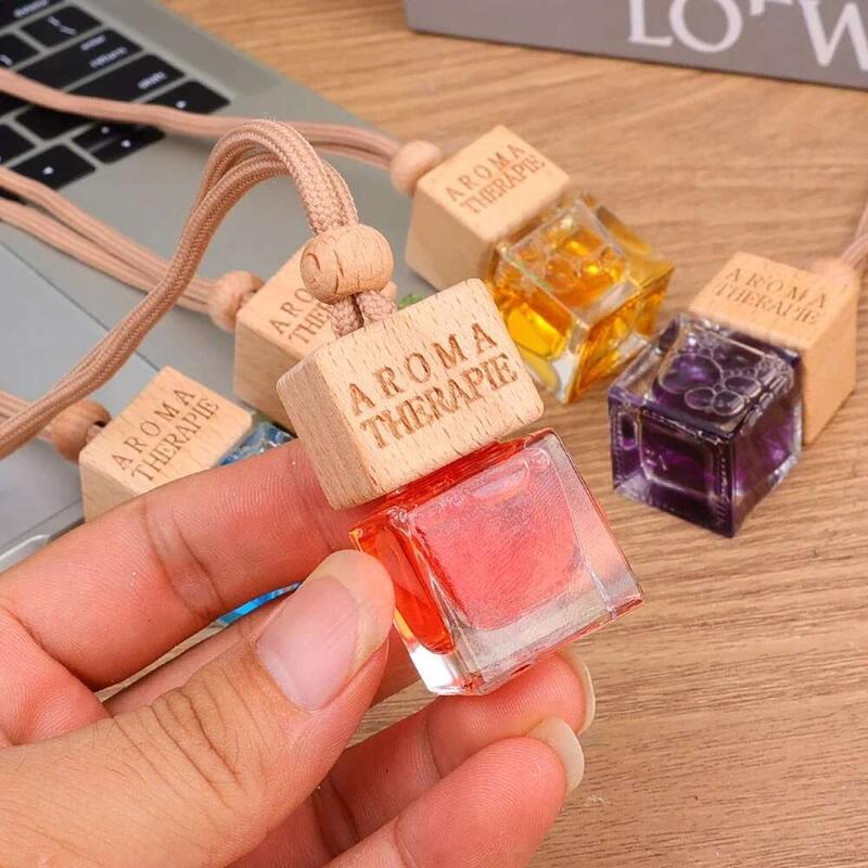 Product Introduction of Creative Car Aroma Pendant Long-  Air Freshener Reable  Essential Oil Diffuser Auto Parts 19