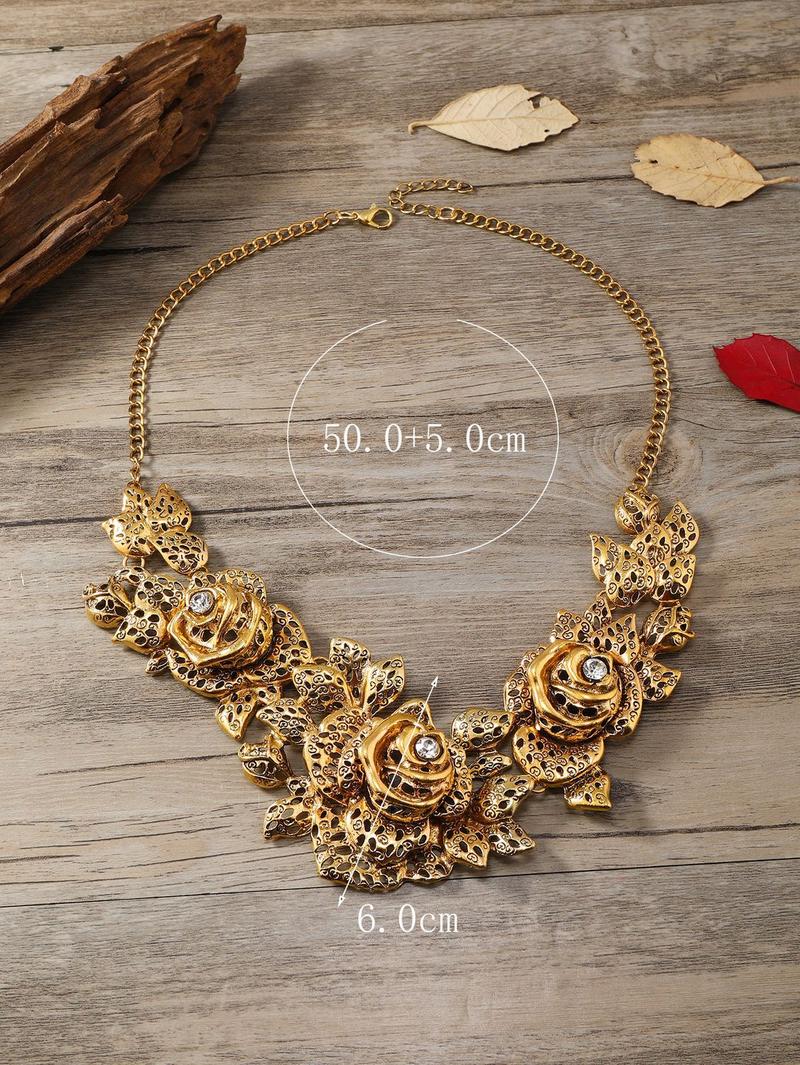 Product Introduction of Fashion Trend Necklace Retro Hollow Flower Inlaid Diamond Valentine's Day Necklace Clavicle Chain Jewelry 35