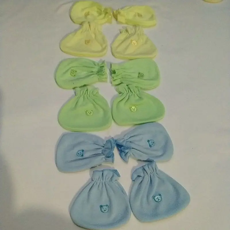 3 Set Sarung Tangan Kaki Bayi Newborn kuning parsel 2
