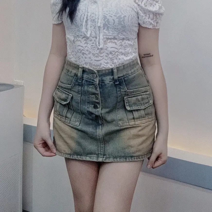 Chân Váy Jeans Nữ Bigsize Kiểu 4 Nút Túi Hộp TCSHOP MS 2032 Women Kem Denim