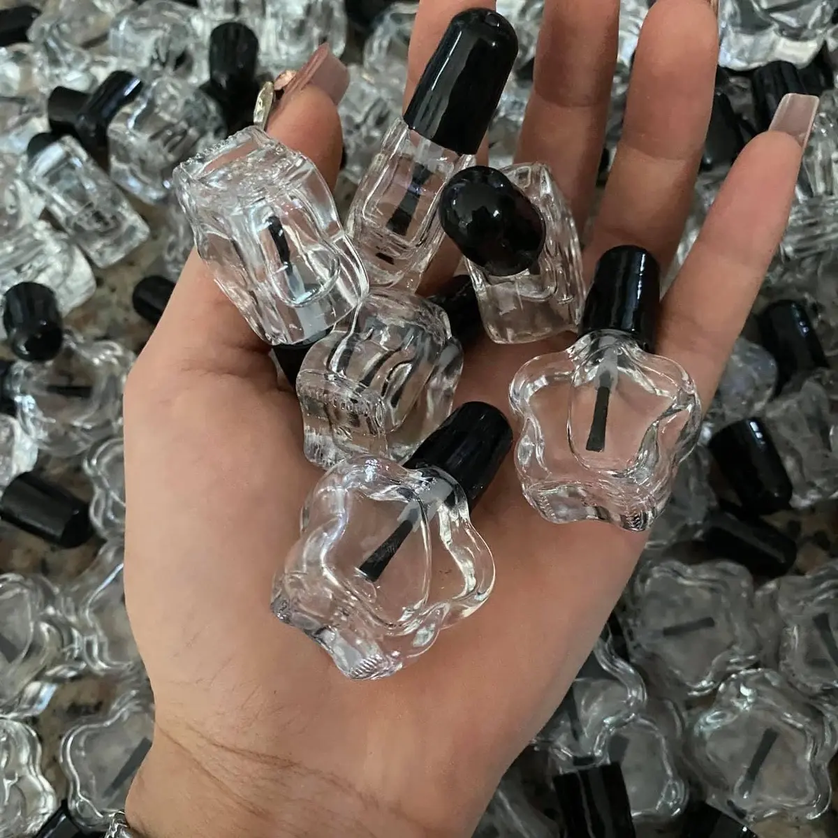 Keo dán kích mí lưới