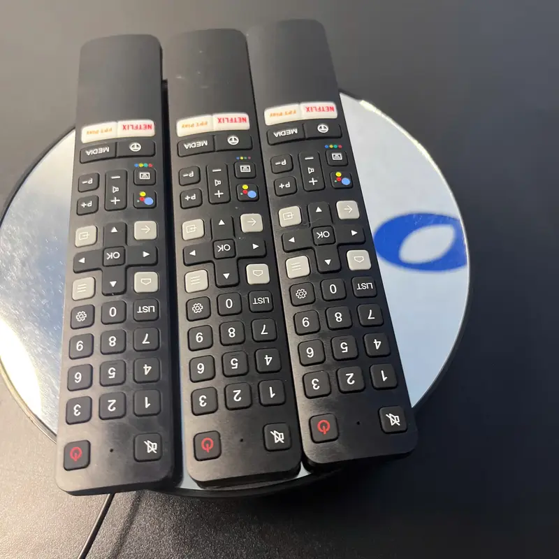 Remote Điều Khiển TiviTCLL Giọng Nói RC901V Dùng cho tất cả các đờ Tivi - Hàng Cao Cấp - điều khiển tivi 2