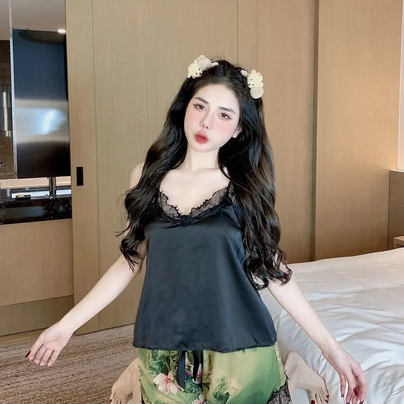 Đồ Bộ Ngủ Nữ Chất Lụa Latin Mềm Mịn Đùi Free size 40 - 60kg 7